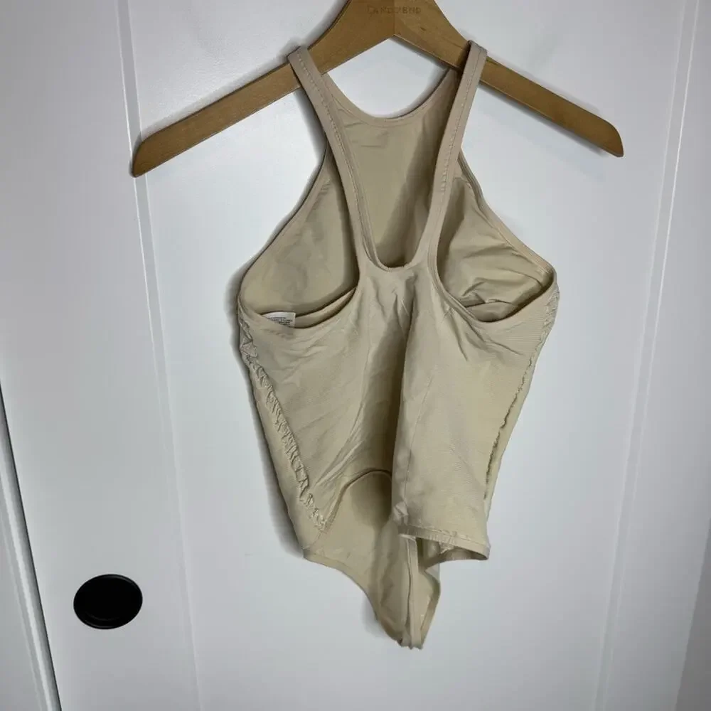 Nike Yoga Stretch Knit Cream Nude Tank Bodysuit Size Small